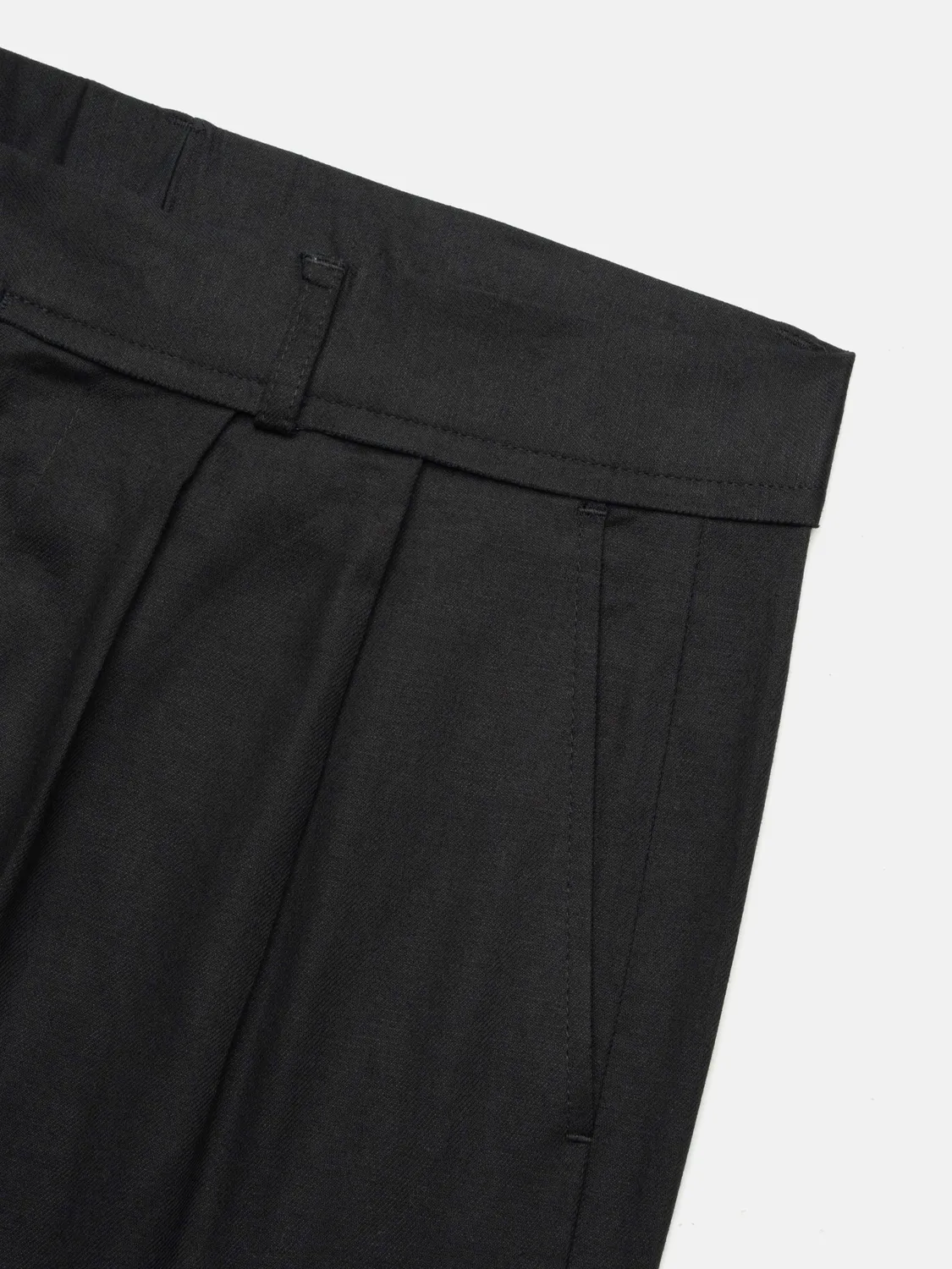 Enrage Worn Pleated Trousers pantaloni negri cu pliuri