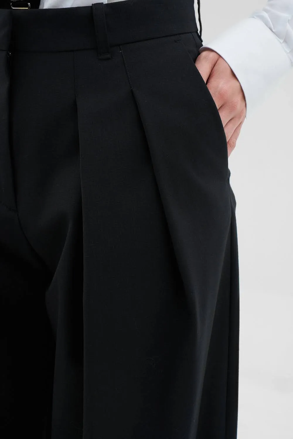 Dualitae MANON pantaloni negri stofa lungime 90 cm