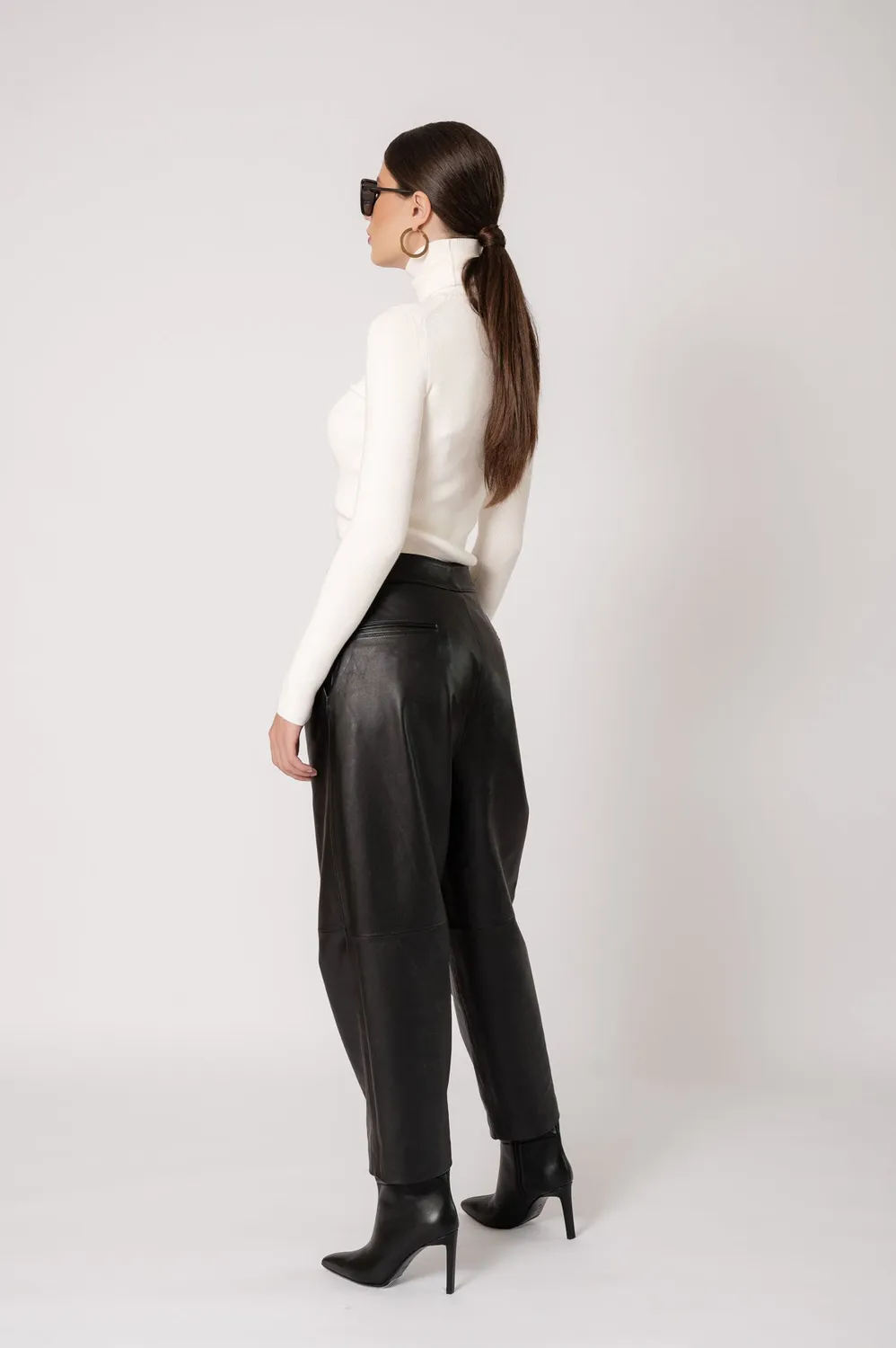 Dualitae Juliette White Turtleneck Top helanca alba S/M