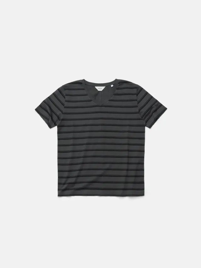 Enrage V-Neck Tee tricou negru cu dungi bumbac