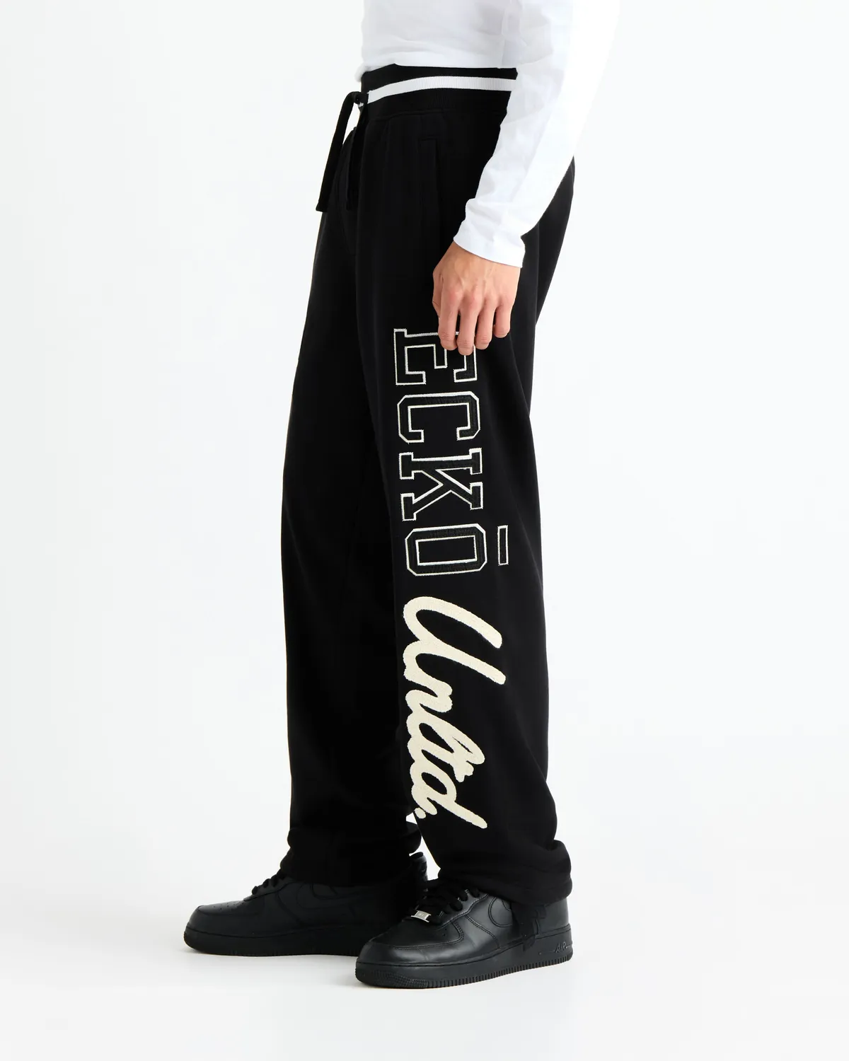 Ecko Red Kingston pantaloni sport negri din bumbac