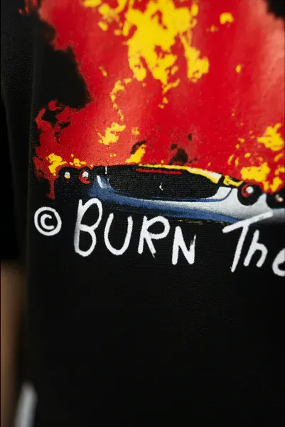 CREATEDBY Burn The Snow tricou greu box fit scurt