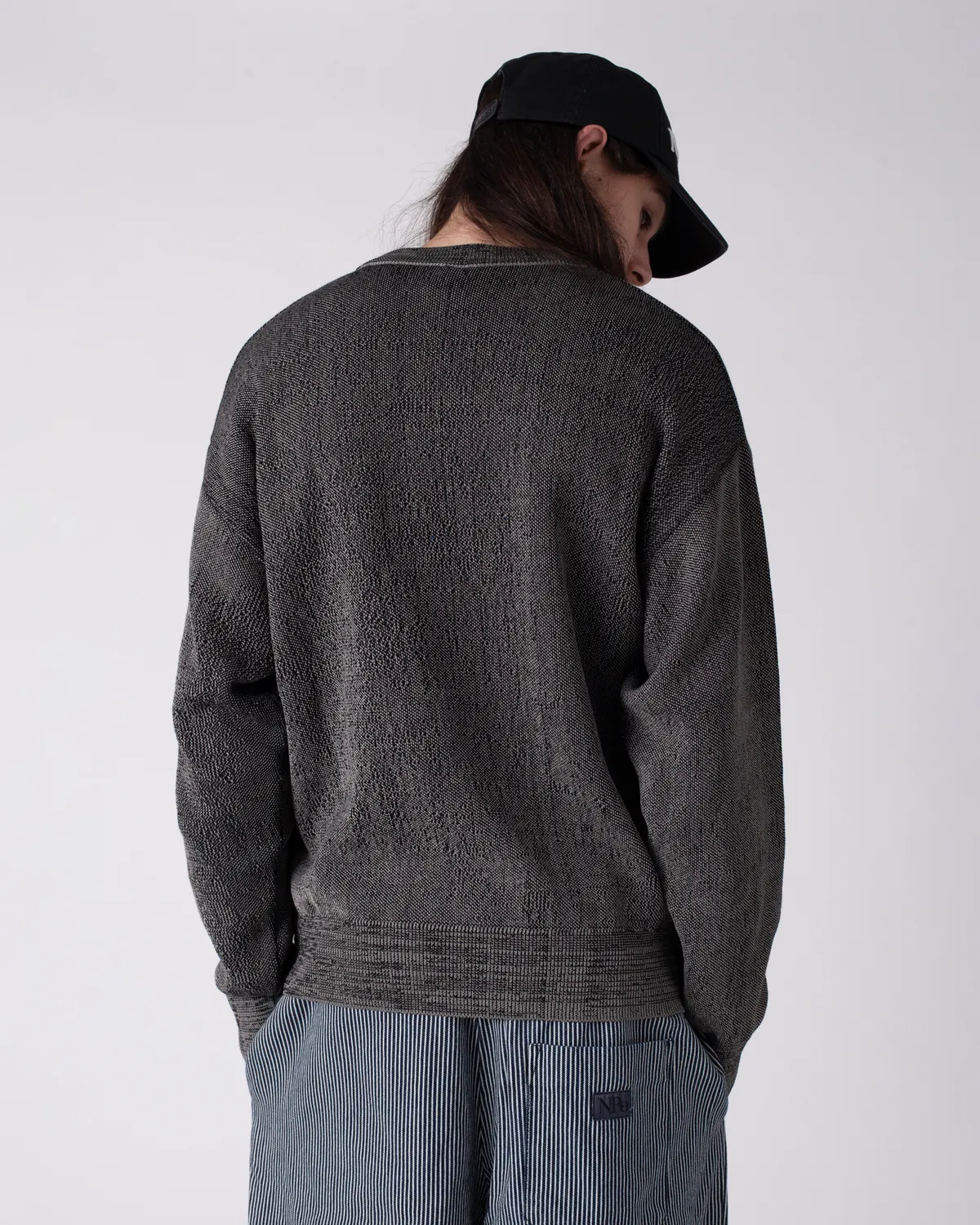 No Problemo Glitch Knit Crew pulover negru organic