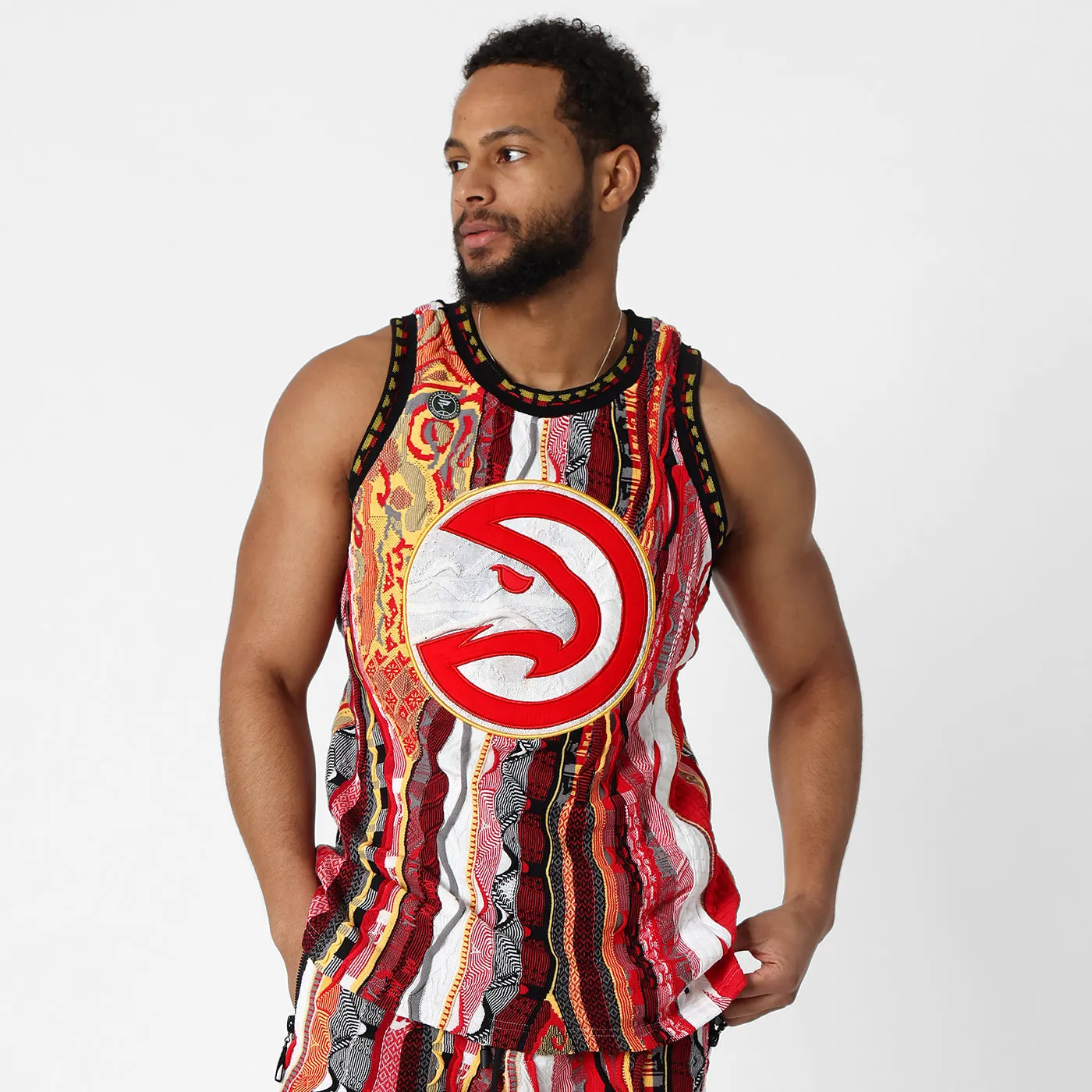 COOGI X NBA X Protege Atlanta Hawks vestă tricot multicolor