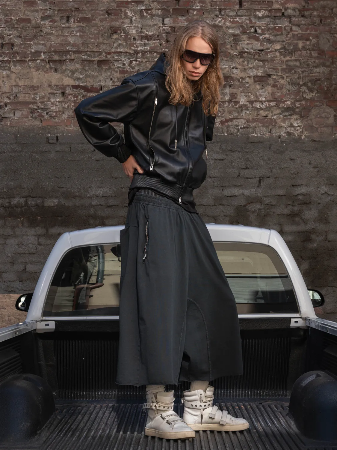 Enrage Nomad Garment Dye pantaloni capri 3/4 largi