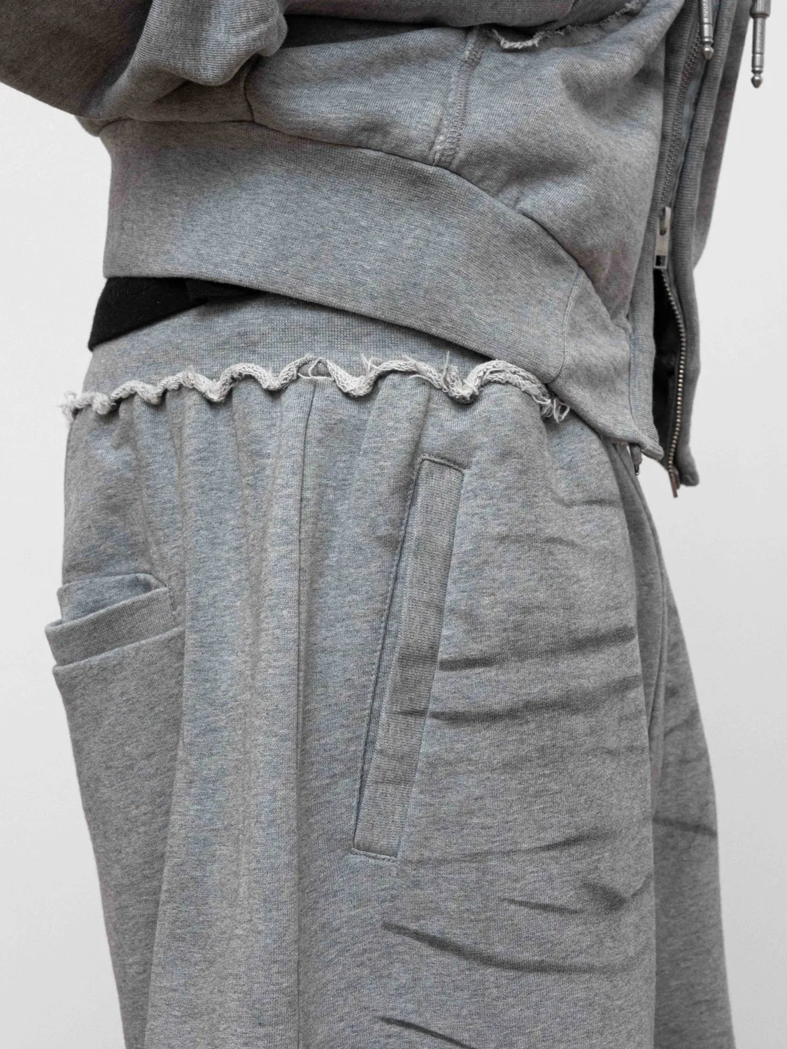 Enrage Dirty Spray pantaloni trening gri largi