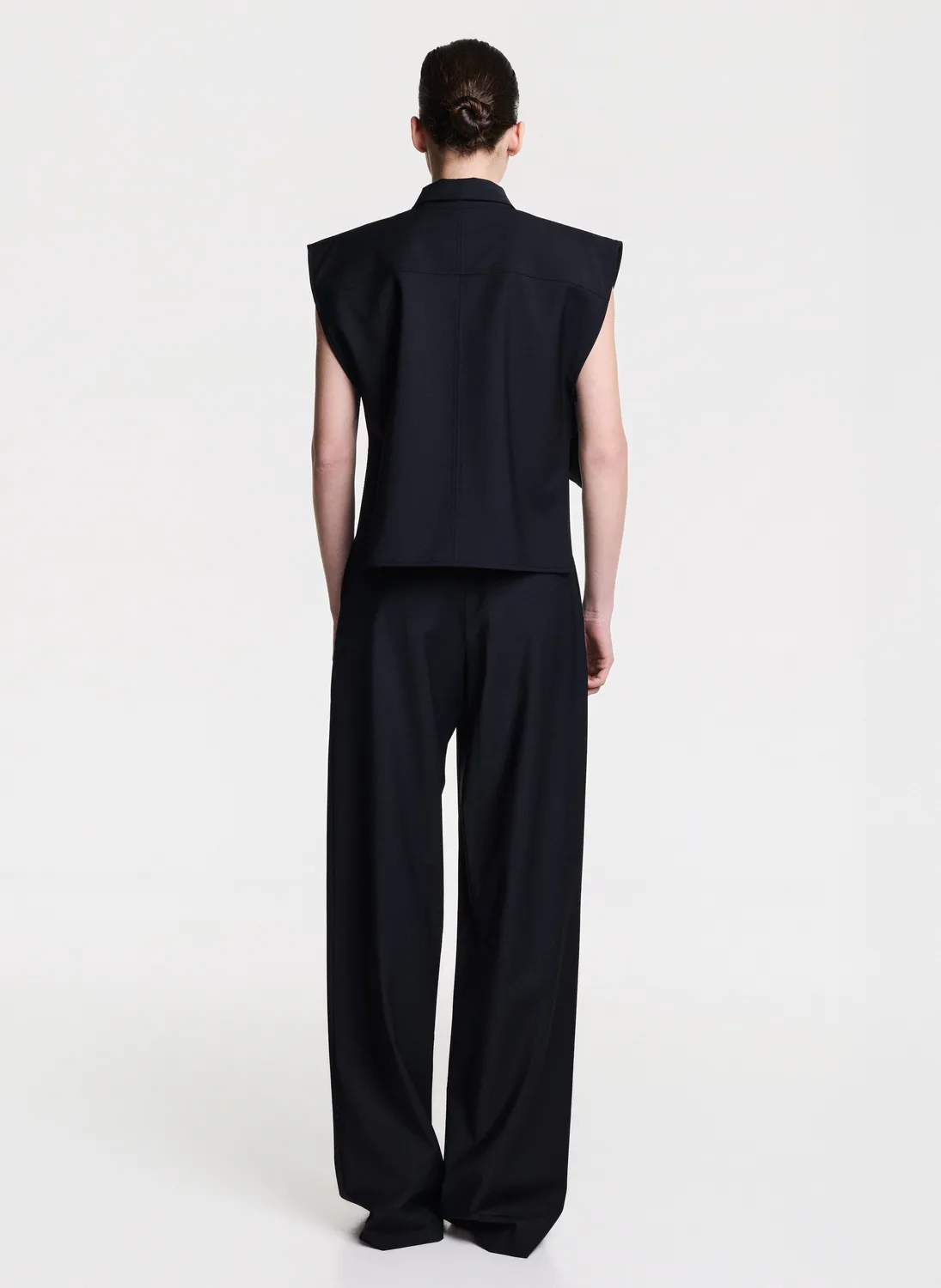 Dualitae Wide Leg pantaloni negri evazati din lana