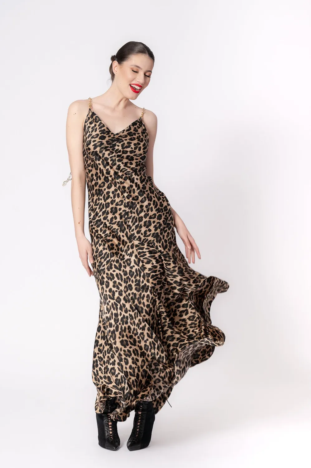 Dualitae LOLA rochie lungă leopard satin