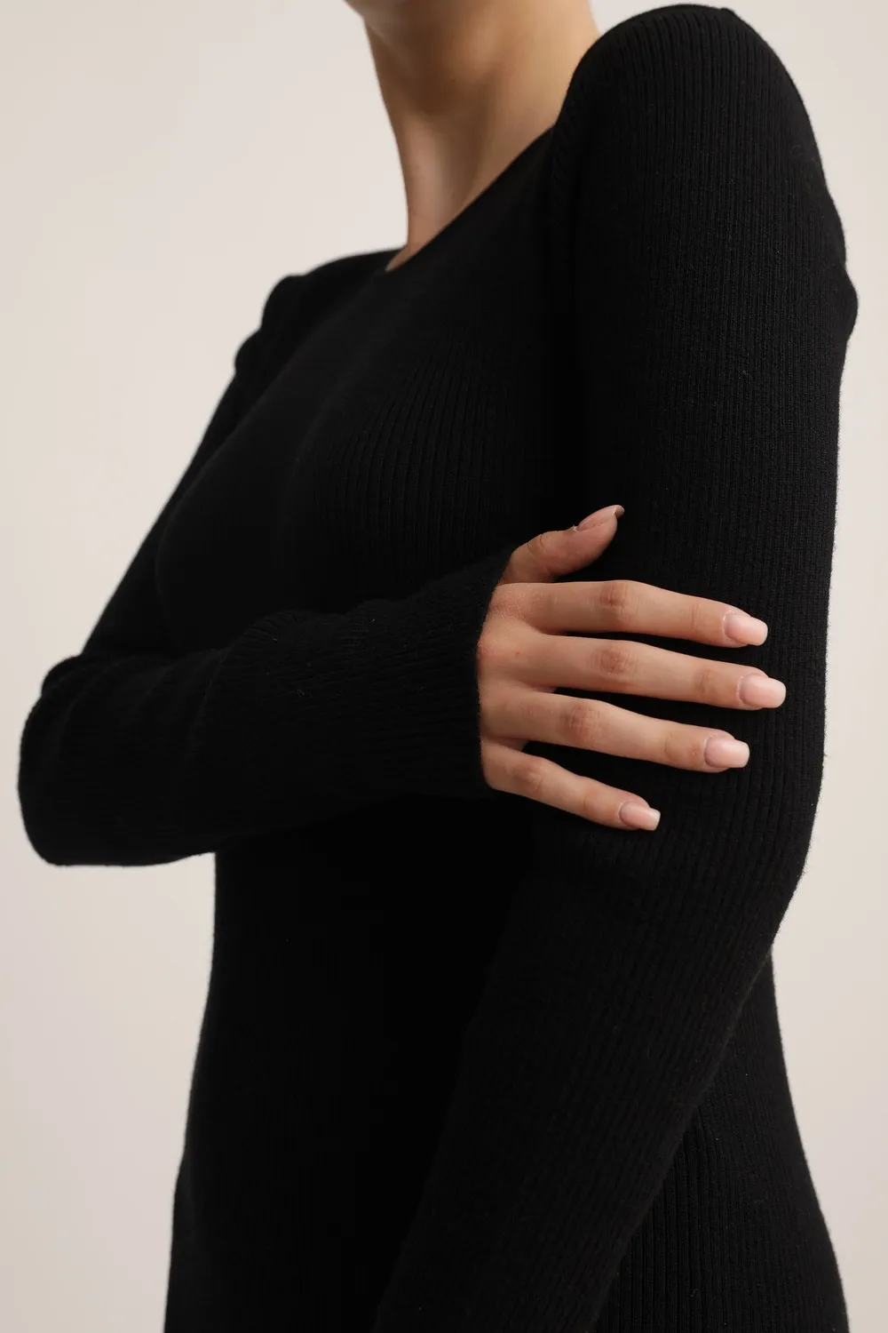 Dualitae Hestia rochie tricot neagra lana merinos
