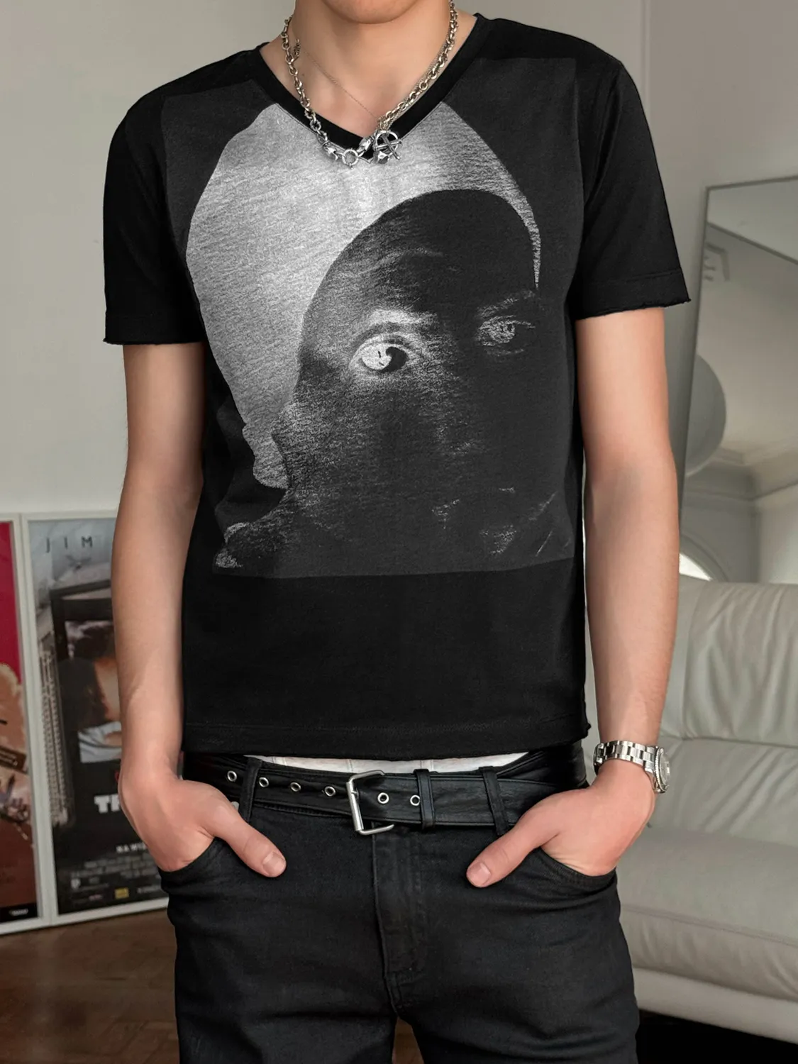 Enrage V-Neck Tee Dorothy tricou negru bumbac