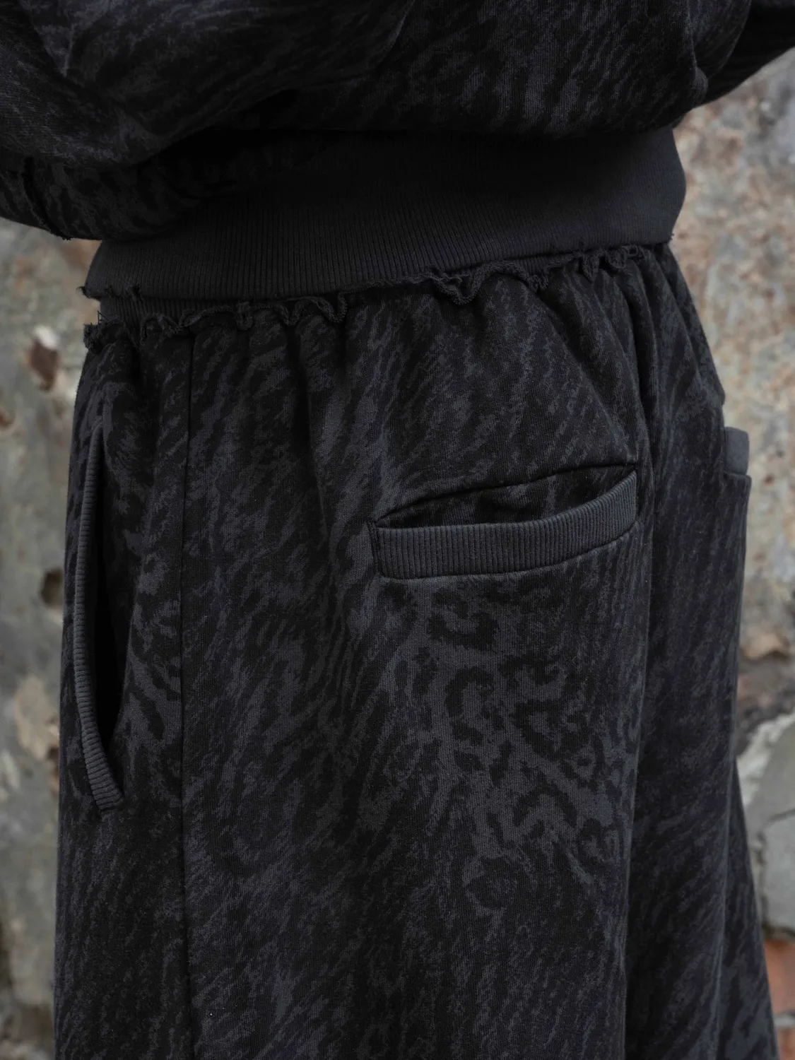 Enrage 2010 pantaloni de trening leopard negru