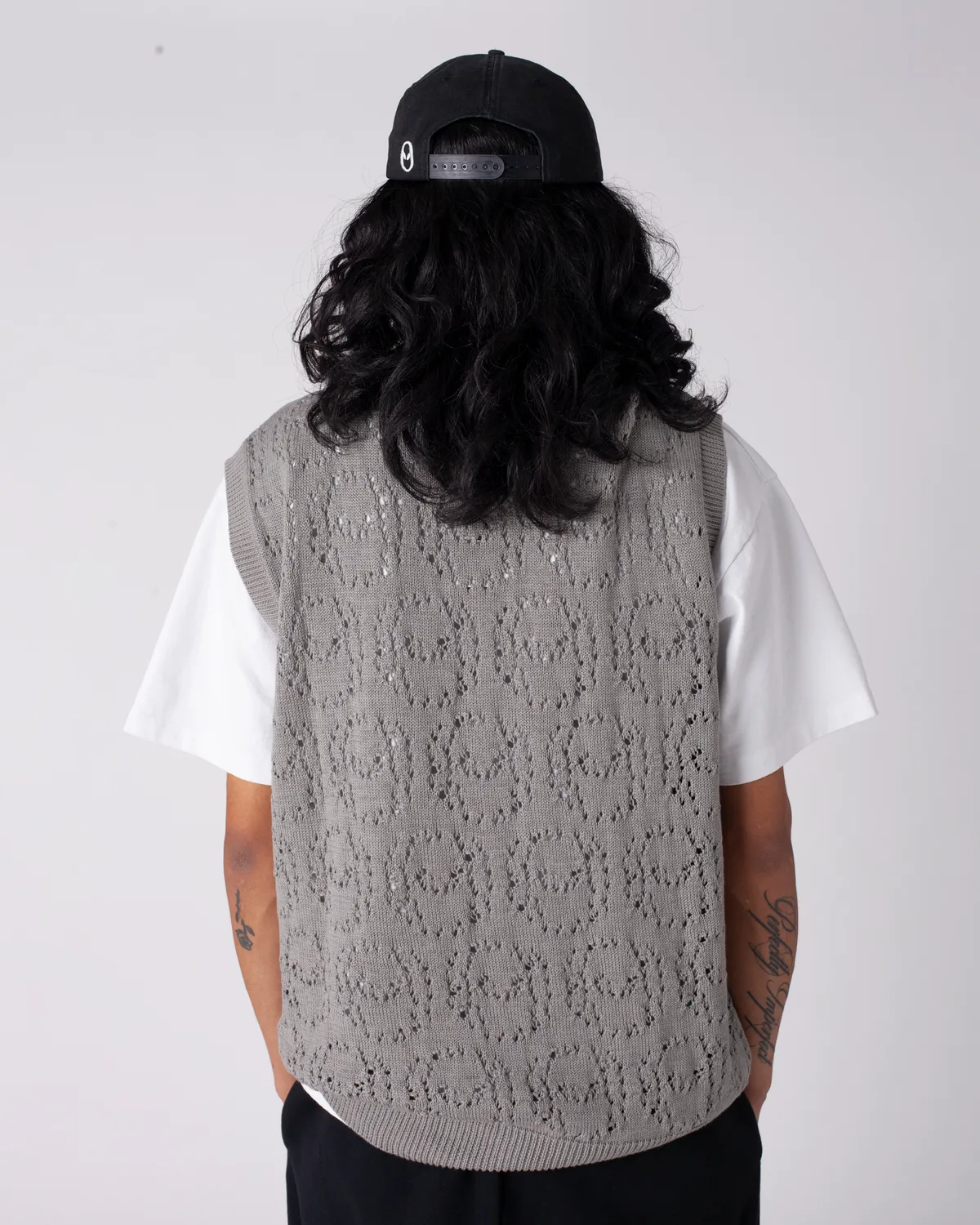 No Problemo Alien-O Lace vesta tricotata gri mohair