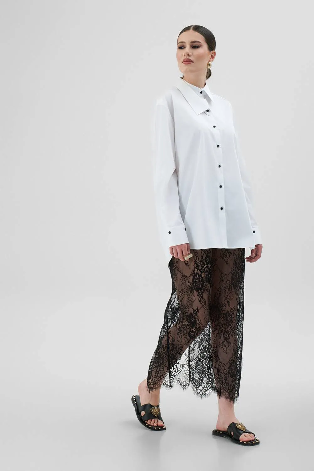 Dualitae THALIA camasa alba oversize bumbac cu nasturi negri