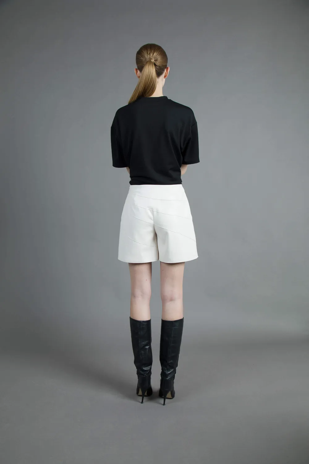 Gattinoni Shorts Ecopelle pantaloni scurti piele ecologica