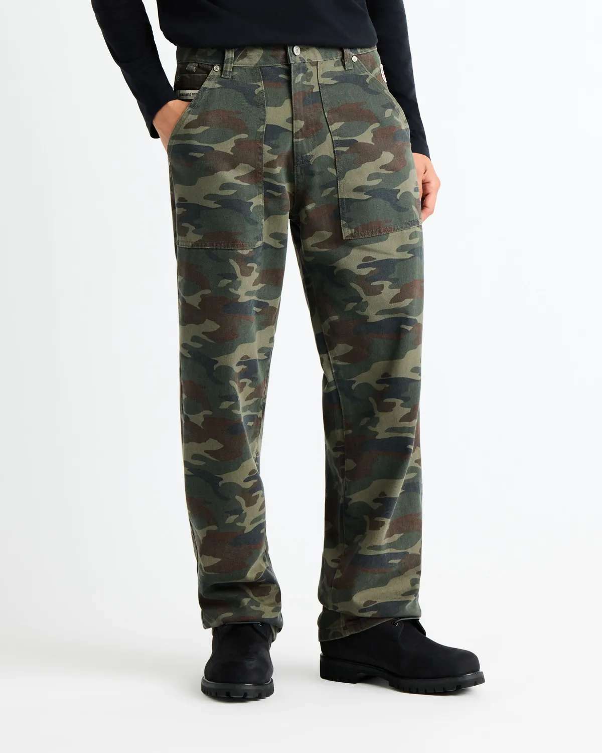 Ecko Red Surplus blugi cargo camuflaj negru