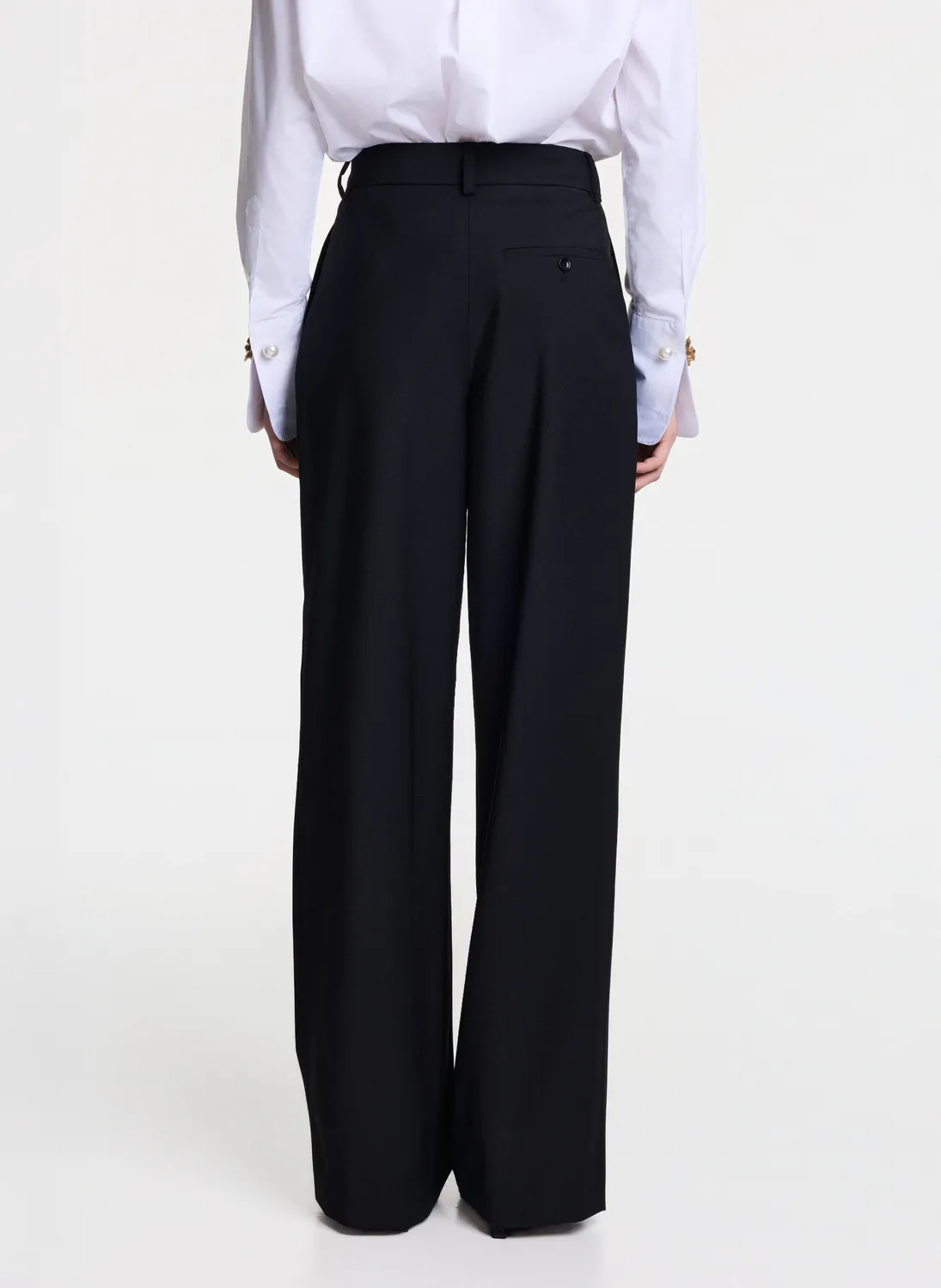Dualitae pantaloni negri cu pense croi tailored din lana
