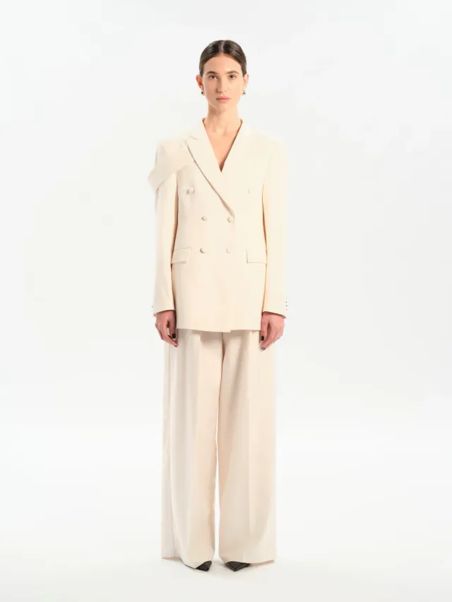 Dualitae ANNA costum dama alb unt sacou + pantaloni