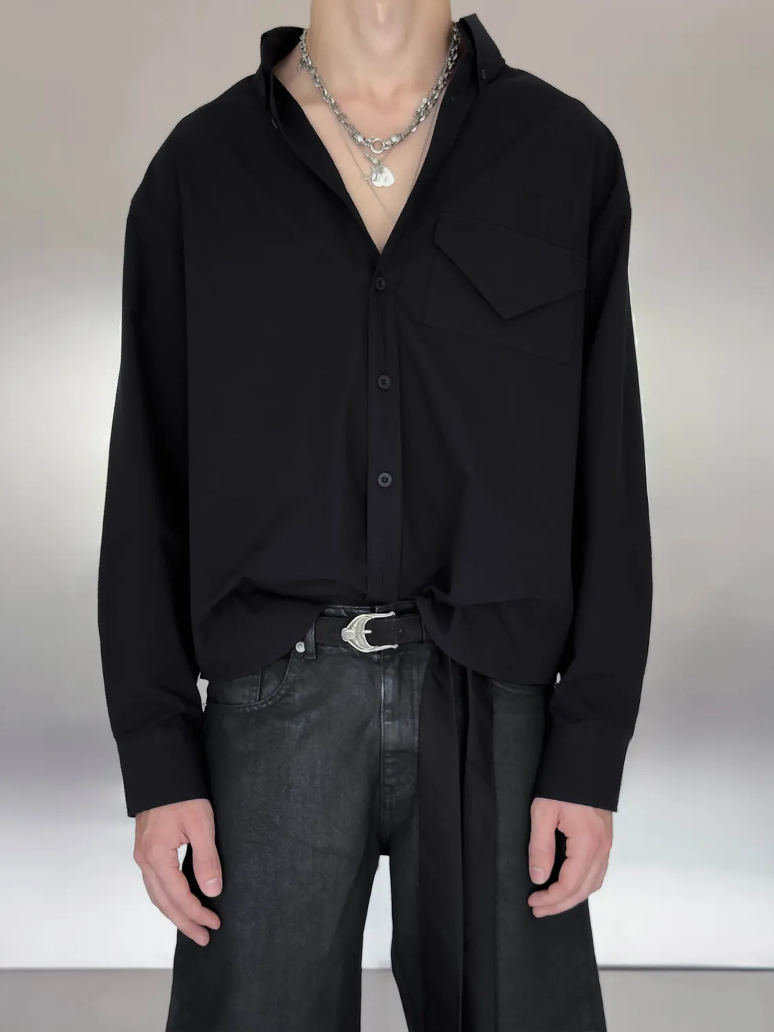 Enrage Black Letter cămașă neagră oversize