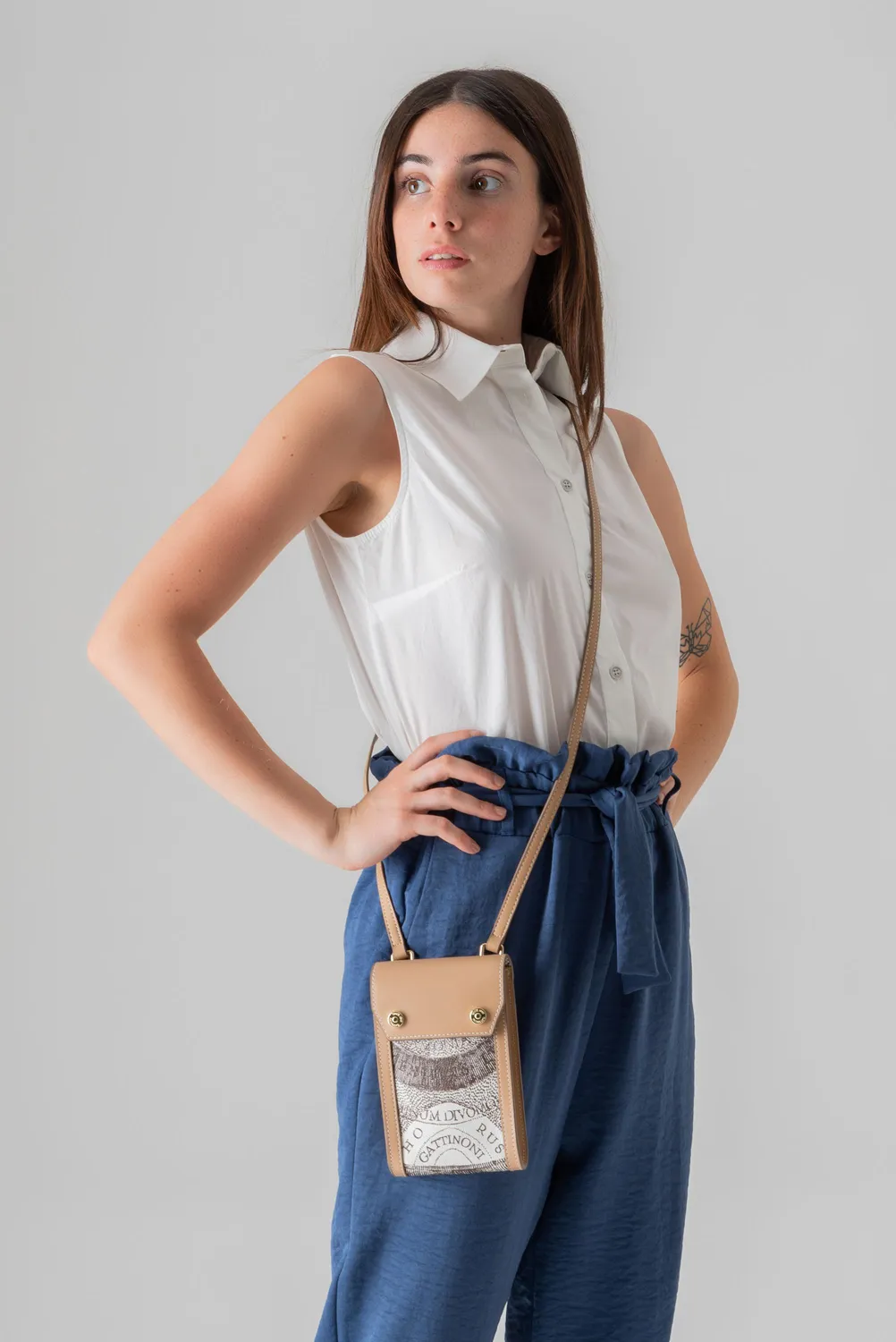 Gattinoni Planetarium portofel telefon crossbody bej 11,5cm