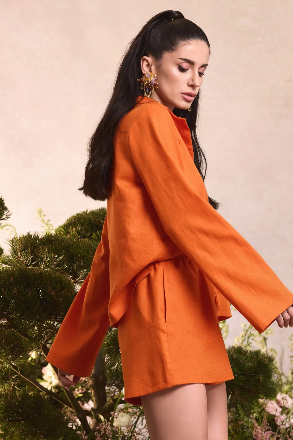 Grama Shop în cămașă orange lejeră