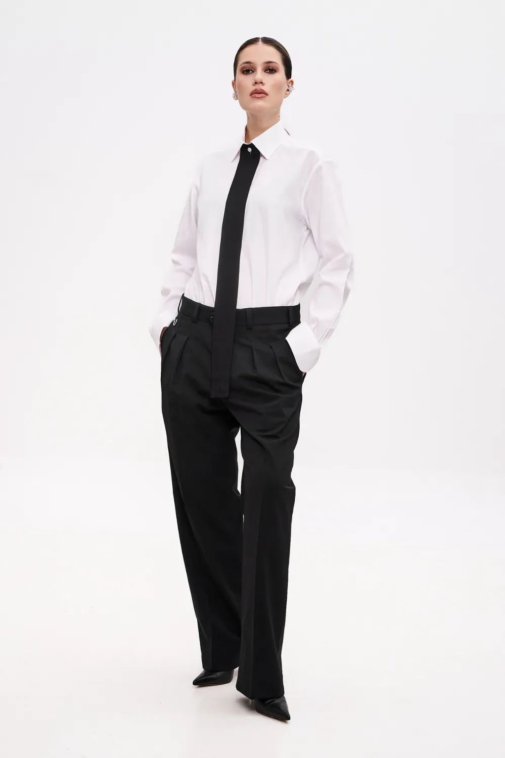 Dualitae Signature cravata neagra lana