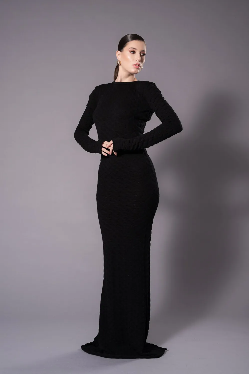 Dualitae NORA rochie neagra tricotata lana merinos